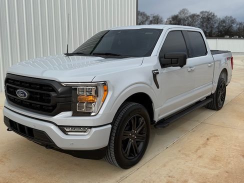 Used 2021 Ford F150 XLT w/ Equipment Group 302A High image 1