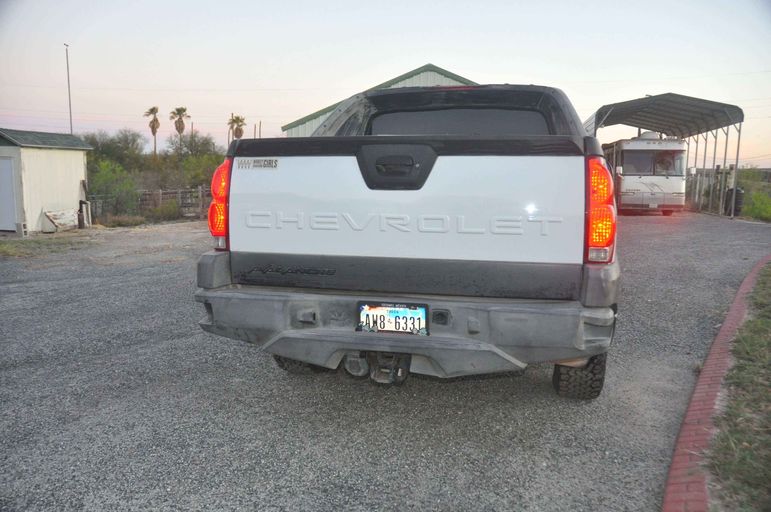 Used 2003 Chevrolet Avalanche 4x4 w/ Suspension Package, Off-Road image 12