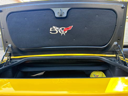 Used 2003 Chevrolet Corvette Convertible w/ Preferred Equipment Group1 image 15