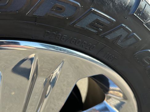 Used 2018 Ford F150 Lariat w/ Equipment Group 501A Mid AWD/4WD image 9