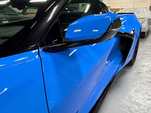 Used 2024 Chevrolet Corvette Z06 RWD image 32