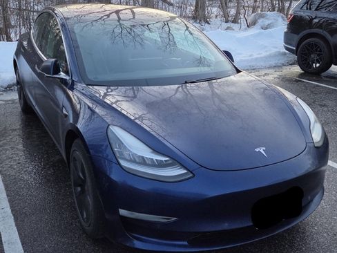 Used 2018 Tesla Model 3 Long Range image 1
