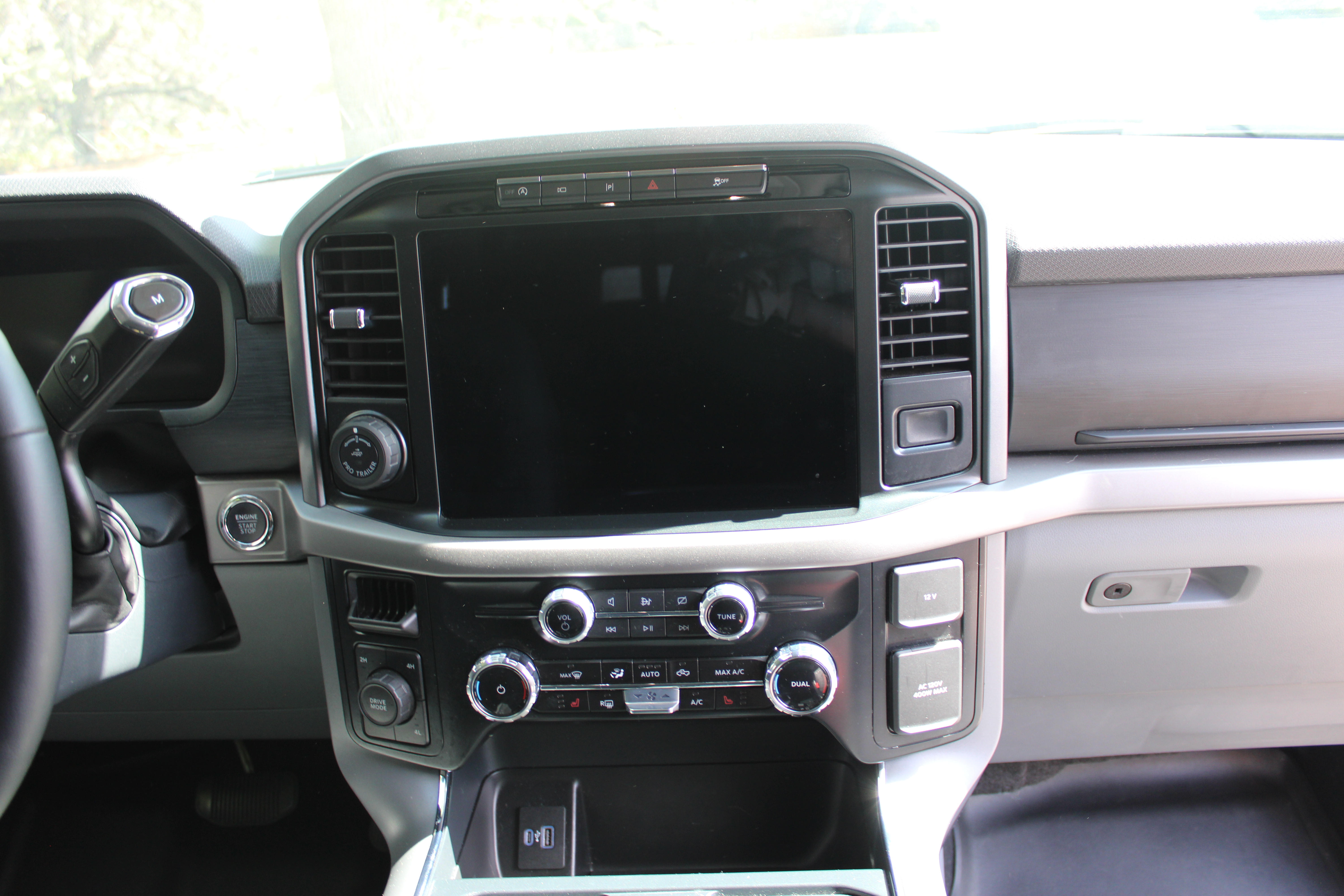 Used 2024 Ford F150 XLT w/ Equipment Group 302A MID AWD/4WD image 16