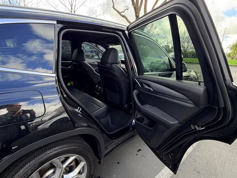 Used 2024 BMW X3 xDrive30i w/ Convenience Package image 13