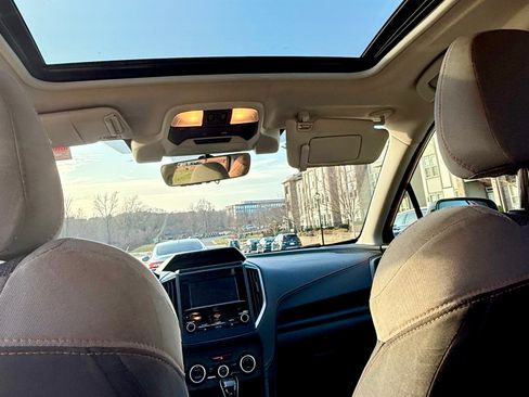 Used 2020 Subaru Crosstrek 2.0i Premium w/ Moonroof Package 2 image 6