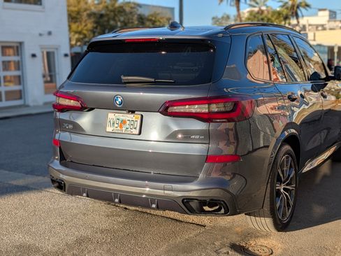 Used 2022 BMW X5 xDrive45e w/ M Sport Package image 9