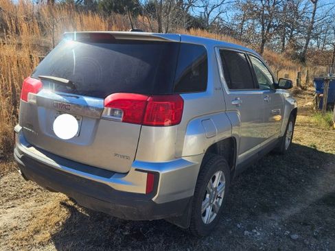 Used 2016 GMC Terrain SLE image 9