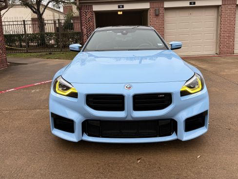 Used 2023 BMW M2 w/ Lighting Package image 4