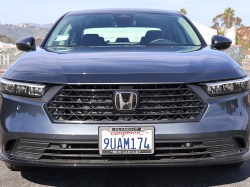 Used 2025 Honda Accord EX-L image 1