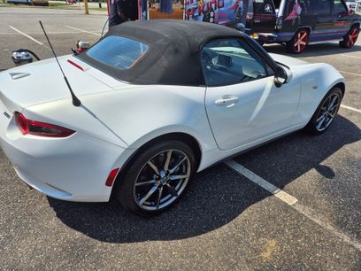 Used 2016 MAZDA MX-5 Miata Grand Touring