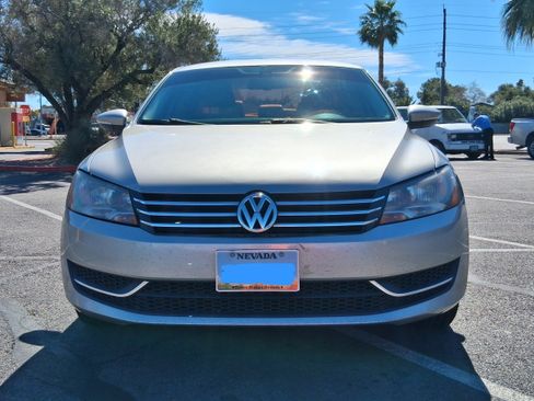 Used 2012 Volkswagen Passat 2.5 SE image 2