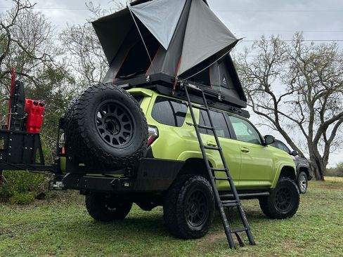 Used 2022 Toyota 4Runner TRD Pro AWD/4WD image 10