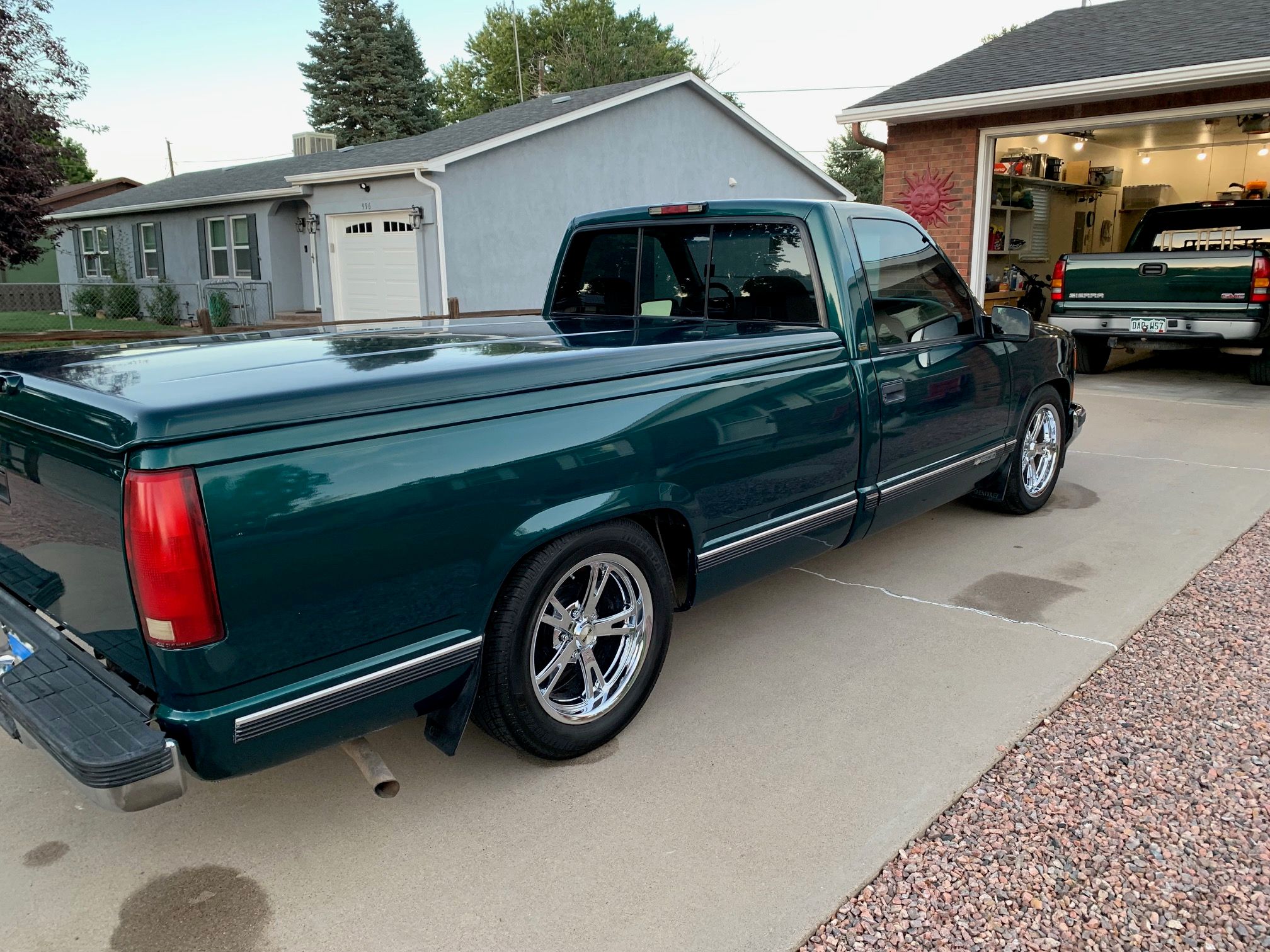 Used 1997 Chevrolet Silverado 1500 2WD Regular Cab w/ Preferred Equipment Group 2 image 9