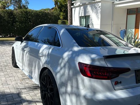 Used 2018 Audi S4 Premium Plus w/ Navigation Package image 5