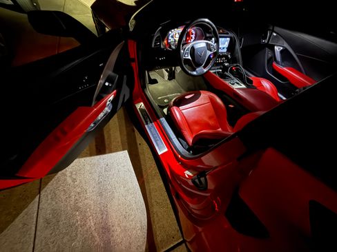 Used 2014 Chevrolet Corvette Stingray Coupe w/ 2LT Preferred Equipment Group RWD image 13