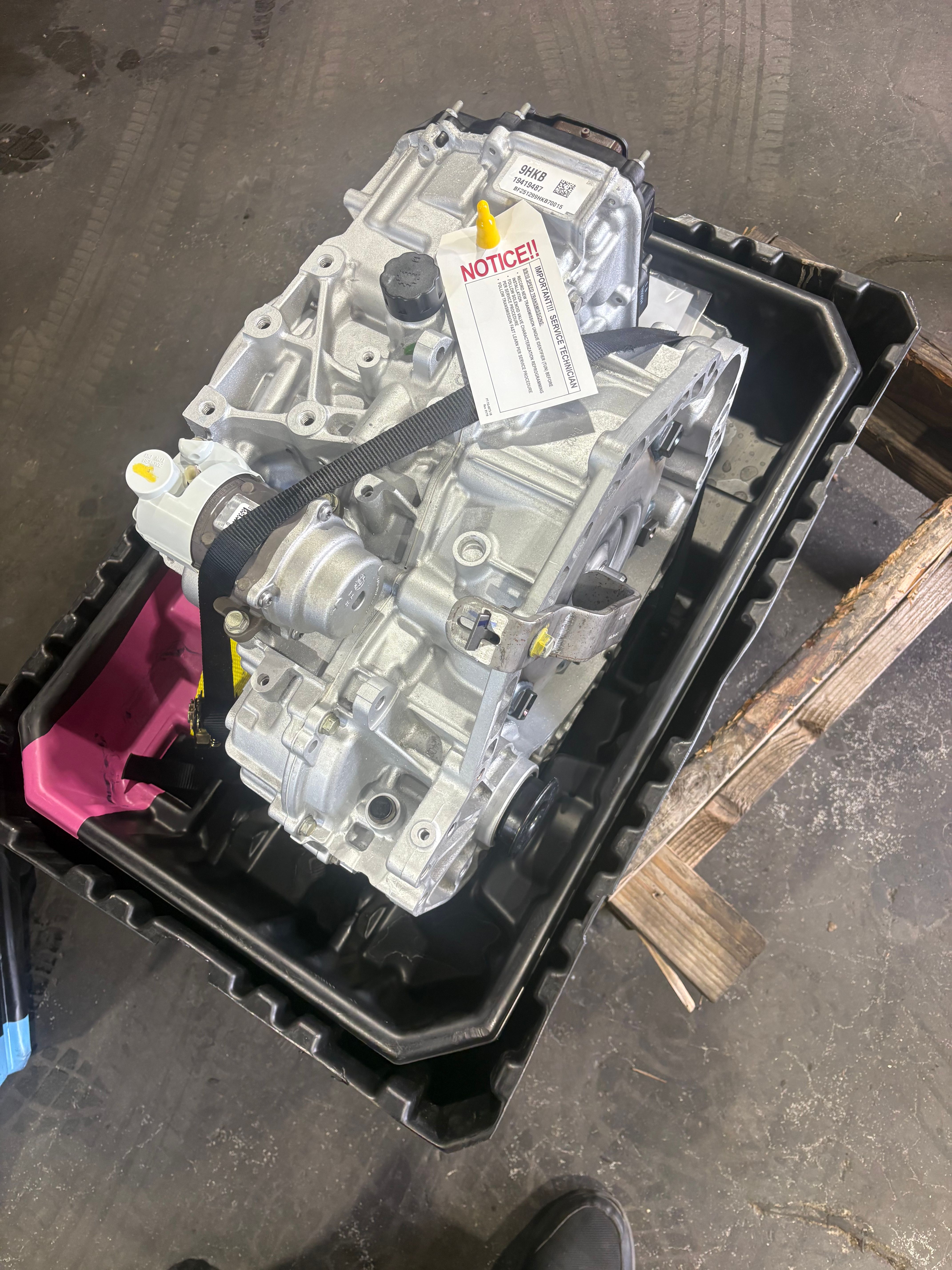 Used 2020 Chevrolet Traverse LT FWD image 11