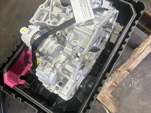 Used 2020 Chevrolet Traverse LT FWD image 11