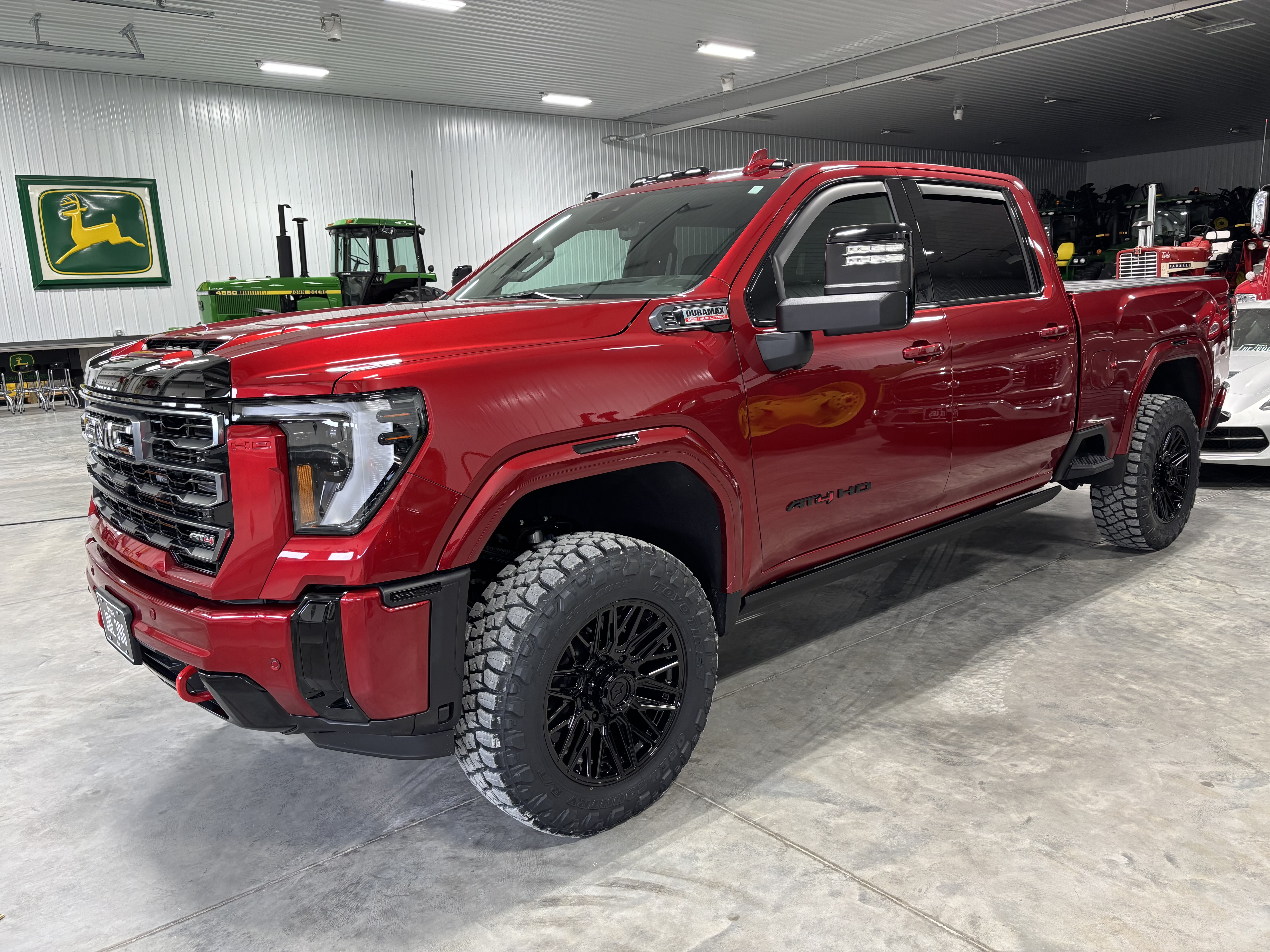 Used 2026 GMC Sierra 2500 AT4 w/ AT4 Premium Plus Package AWD/4WD image 2