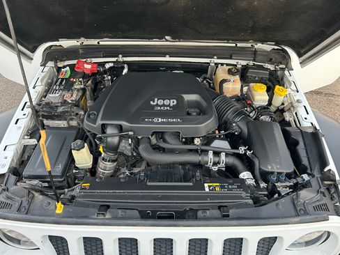 Used 2020 Jeep Wrangler Unlimited Sport S image 12