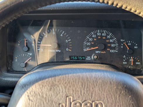 Used 2001 Jeep Cherokee Sport image 12