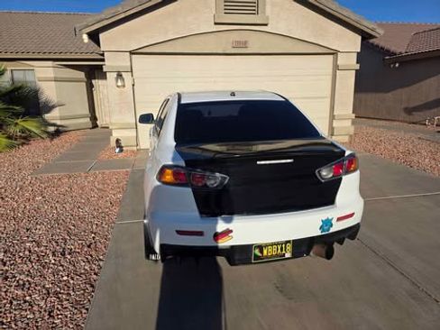 Used 2010 Mitsubishi Lancer Evolution GSR image 6