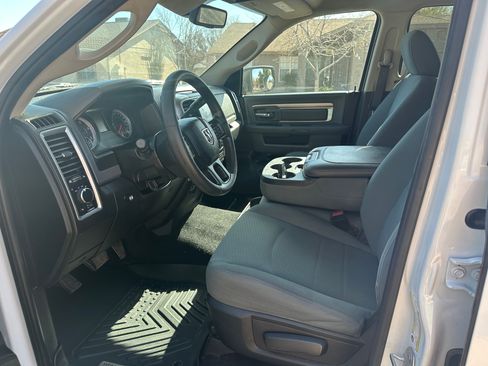 Used 2018 RAM 2500 SLT image 10