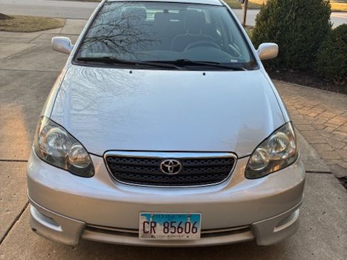 Used 2005 Toyota Corolla S image 1