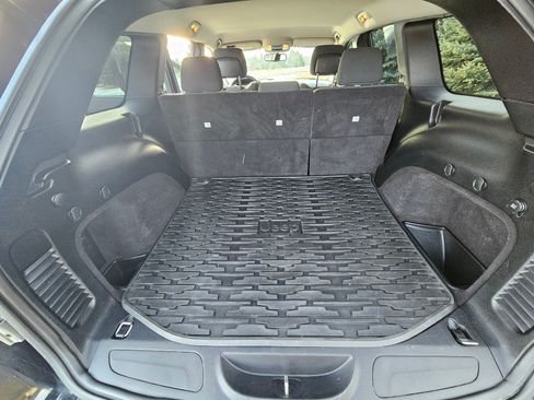 Used 2013 Jeep Grand Cherokee Laredo w/ Laredo E Group image 15