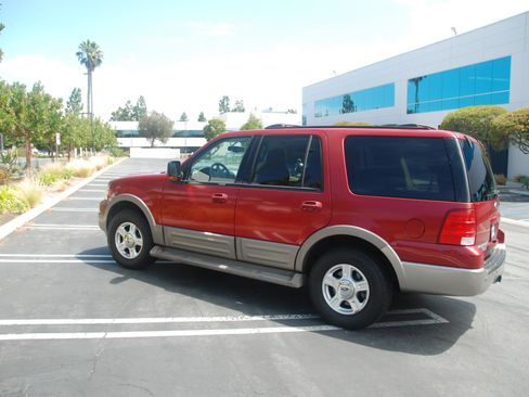 Used 2004 Ford Expedition Eddie Bauer RWD image 5