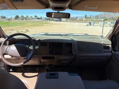 Used 1999 Ford F350 4x4 Crew Cab Super Duty image 9
