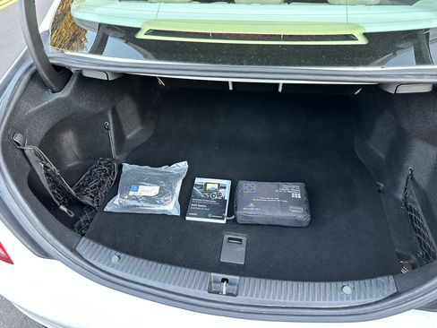 Used 2015 Mercedes-Benz C 300 Sedan image 29