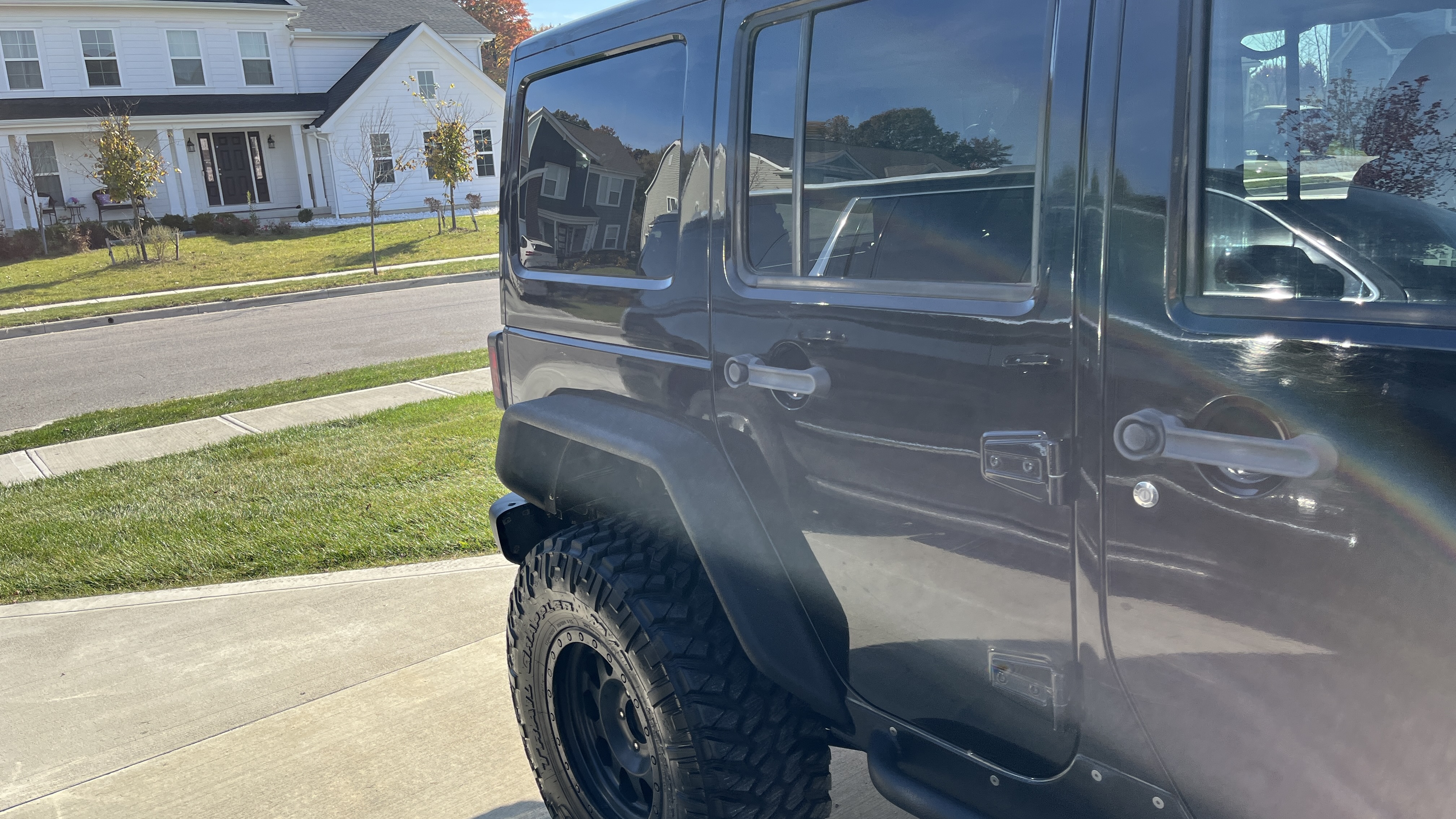 Used 2015 Jeep Wrangler Unlimited Rubicon AWD/4WD image 8
