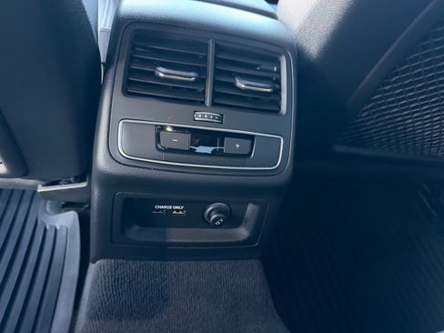 Used 2023 Audi A4 2.0T Premium Plus w/ Premium Plus Package image 15