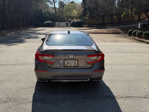 Used 2019 Honda Accord Sport image 8