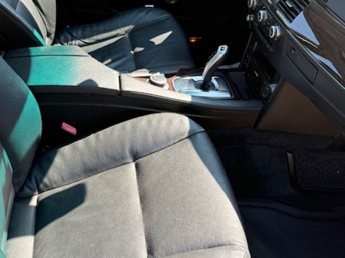 Used 2008 BMW 528i Sedan image 11