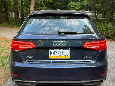 Used 2017 Audi A3 e-tron Premium Plus w/ Technology Package FWD image 5