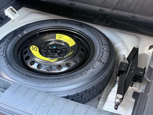 Used 2018 Hyundai Tucson SEL image 16