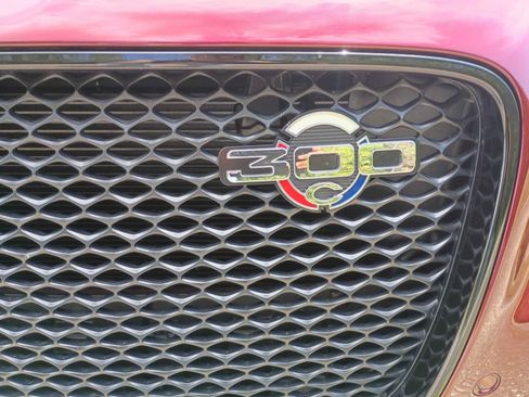 Used 2023 Chrysler 300 C RWD image 1