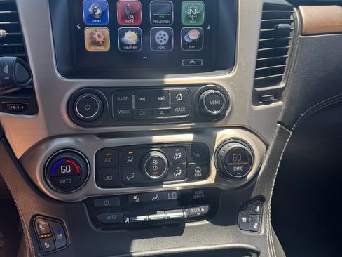 Used 2020 GMC Yukon Denali w/ Open Road Package AWD/4WD image 6
