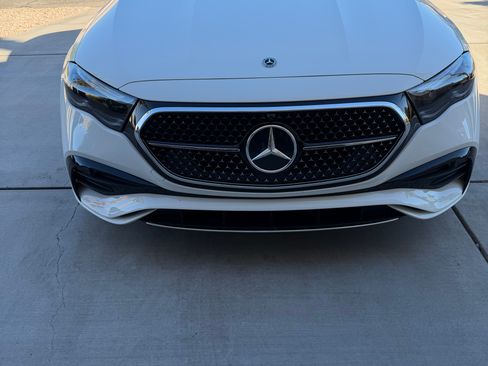 Used 2025 Mercedes-Benz E 350 Sedan image 2