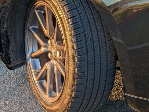 Used 2018 Tesla Model 3 Long Range image 21