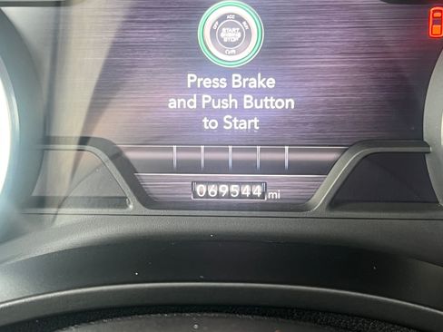 Used 2022 RAM 1500 Big Horn w/ Night Edition image 17