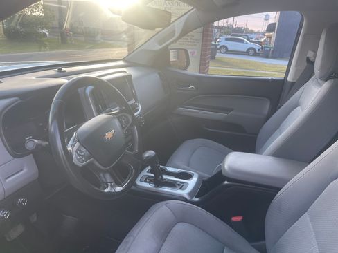 Used 2016 Chevrolet Colorado LT image 8