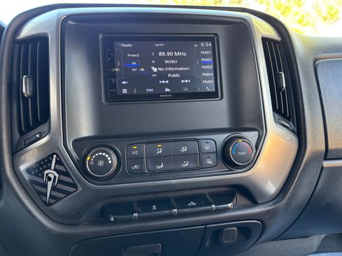 Used 2014 Chevrolet Silverado 1500 LT image 19