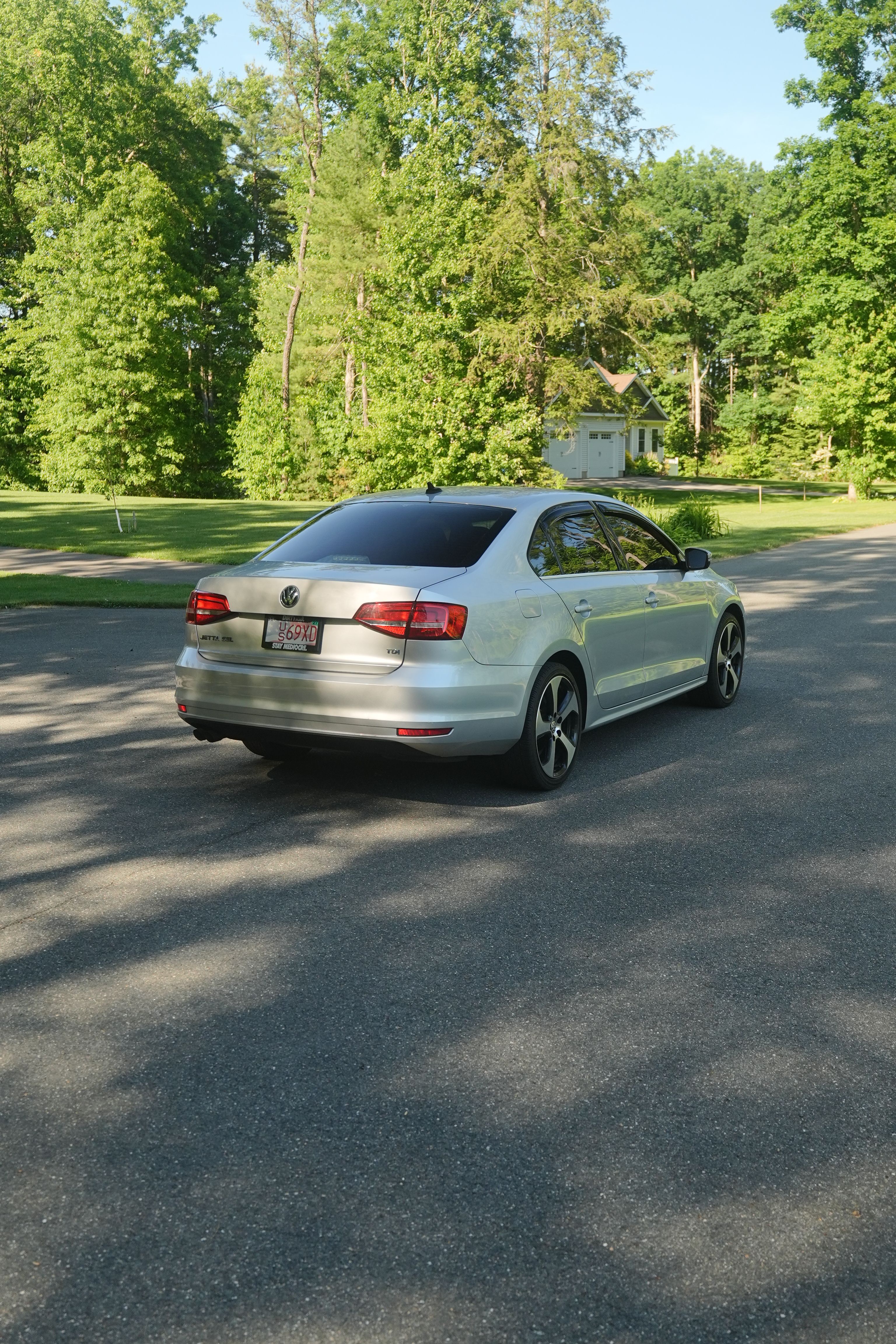 Used 2015 Volkswagen Jetta TDI SEL FWD image 9