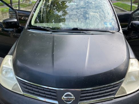 Used 2008 Nissan Versa Hatchback FWD image 20