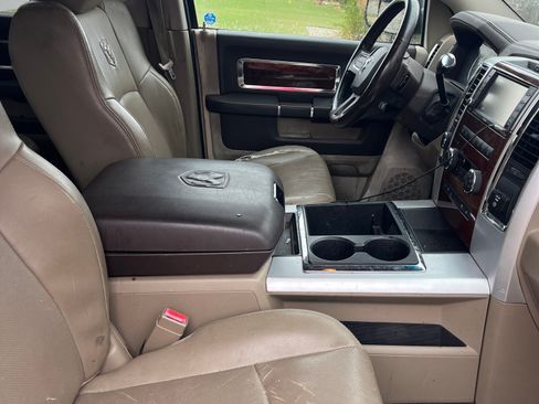 Used 2011 RAM 2500 Laramie w/ HD Snow Plow Prep Group image 6