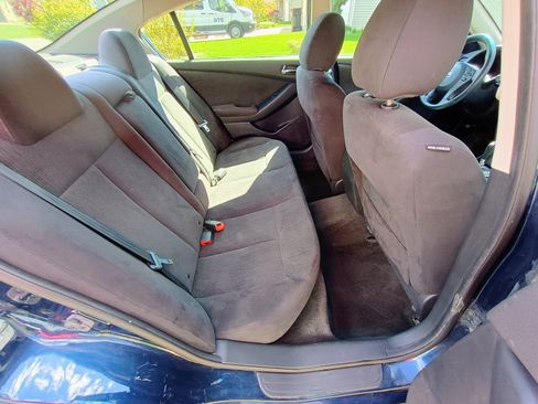 Used 2012 Nissan Altima 2.5 S FWD image 10