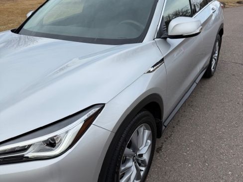 Used 2021 INFINITI QX50 Luxe image 4