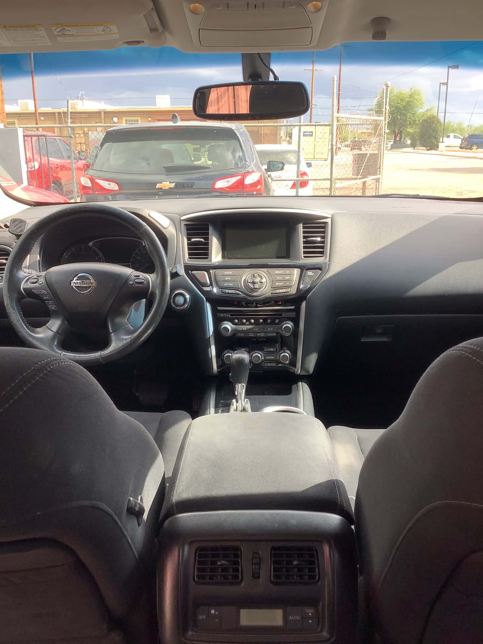 Used 2016 Nissan Pathfinder SV FWD image 13